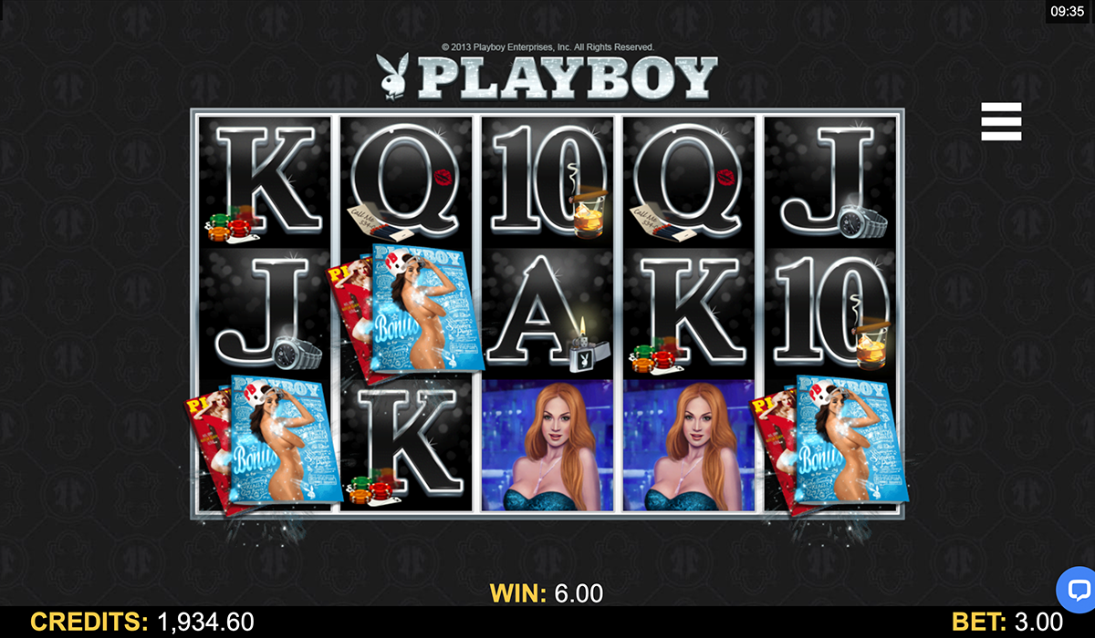 The-centrefold-has-a-sexy-surprise-waiting-for-you-in-Playboy-slot_special-image02