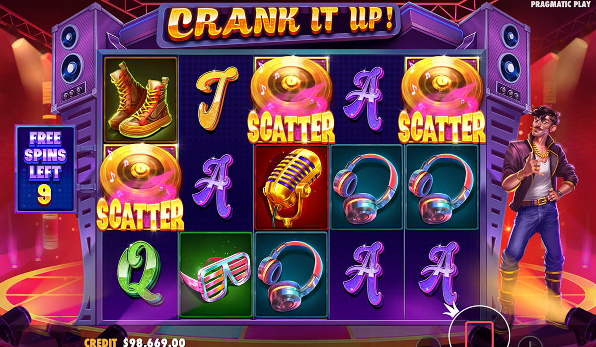 It’s-All-About-the-Disco-Days-in-Crank-It-Up-Slot!_special_image_2