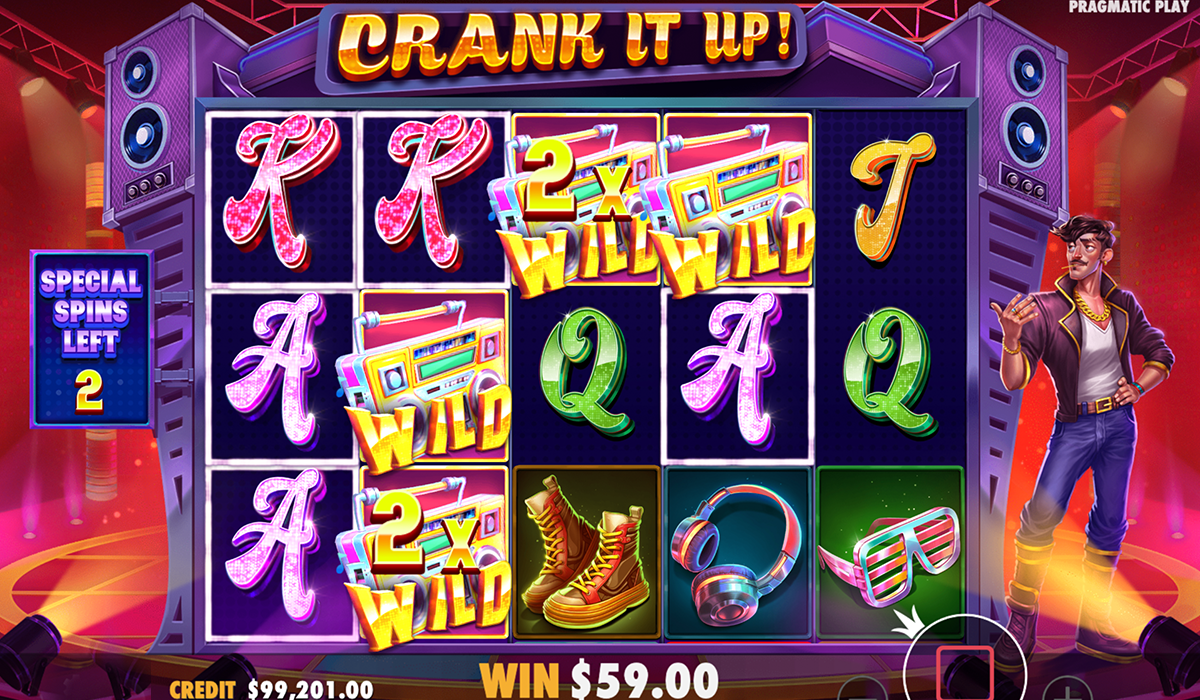 It’s-All-About-the-Disco-Days-in-Crank-It-Up-Slot!_special_image_3